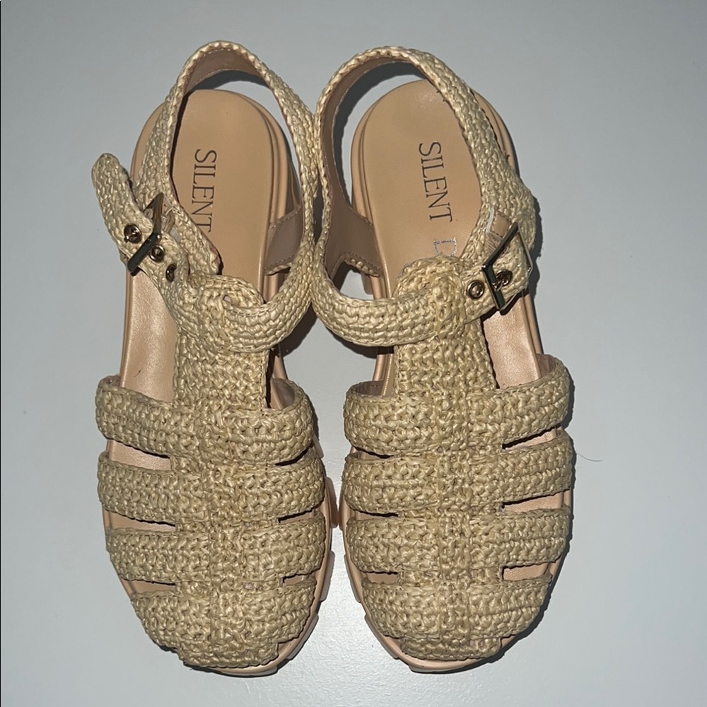Women's Tan Sandals